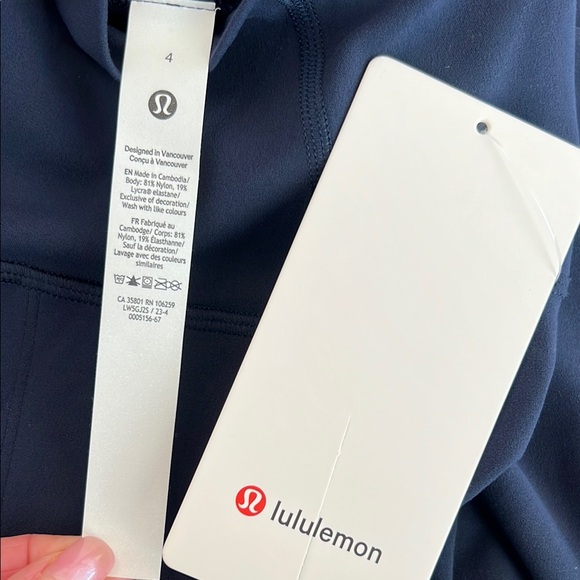 NWT Lululemon Align High Rise Wide Leg Pant Navy Size 4- 33” length - Picture 5 of 8